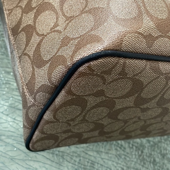 Coach Tote 32706 - Picture 5 of 13